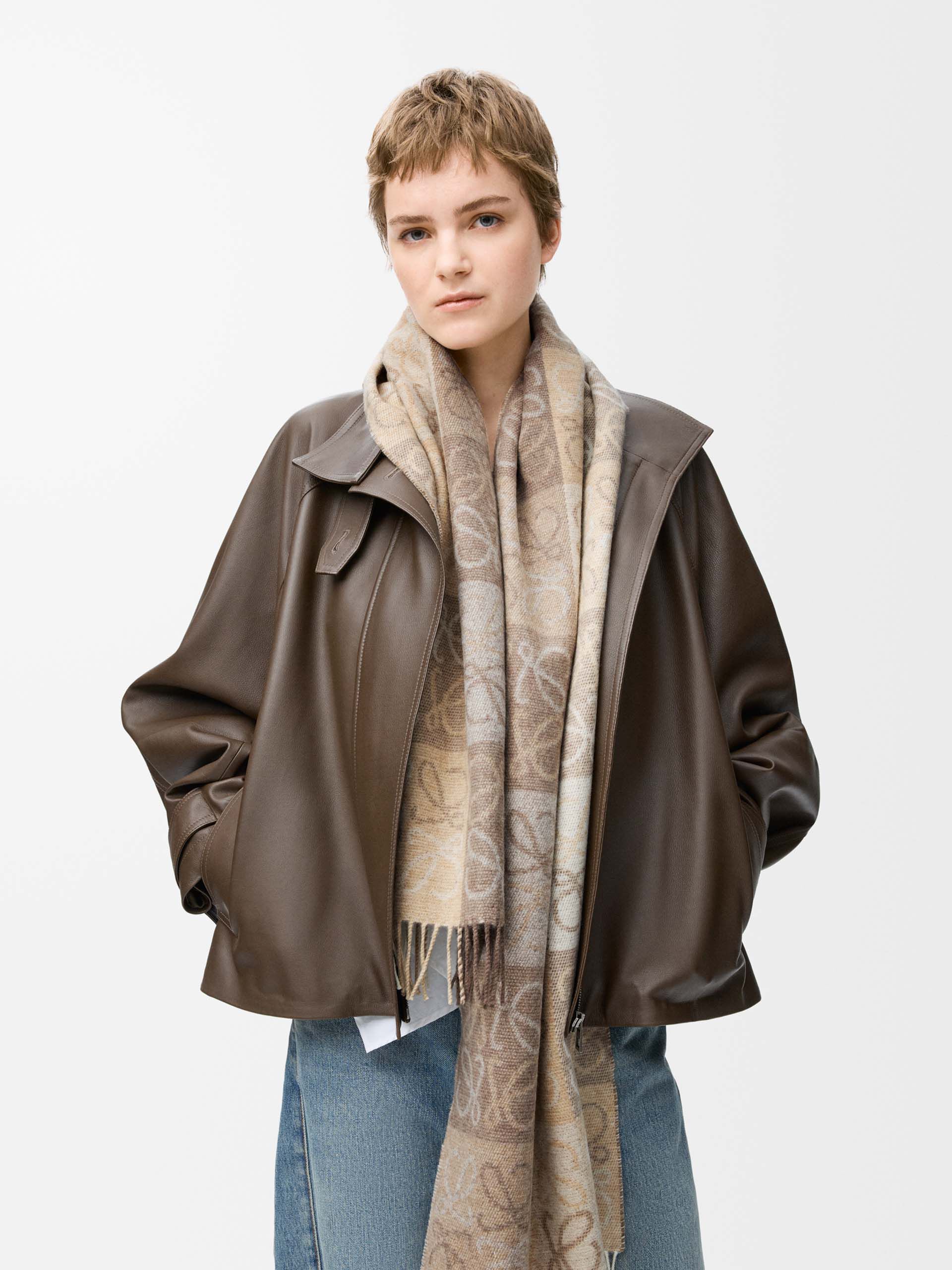 高級 マフラー レディース ロエベ - LOEWE - LOEWE